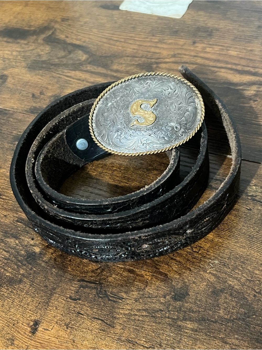 Montana Silversmiths Black Leather Belt with Two-Tone Oval Buckle